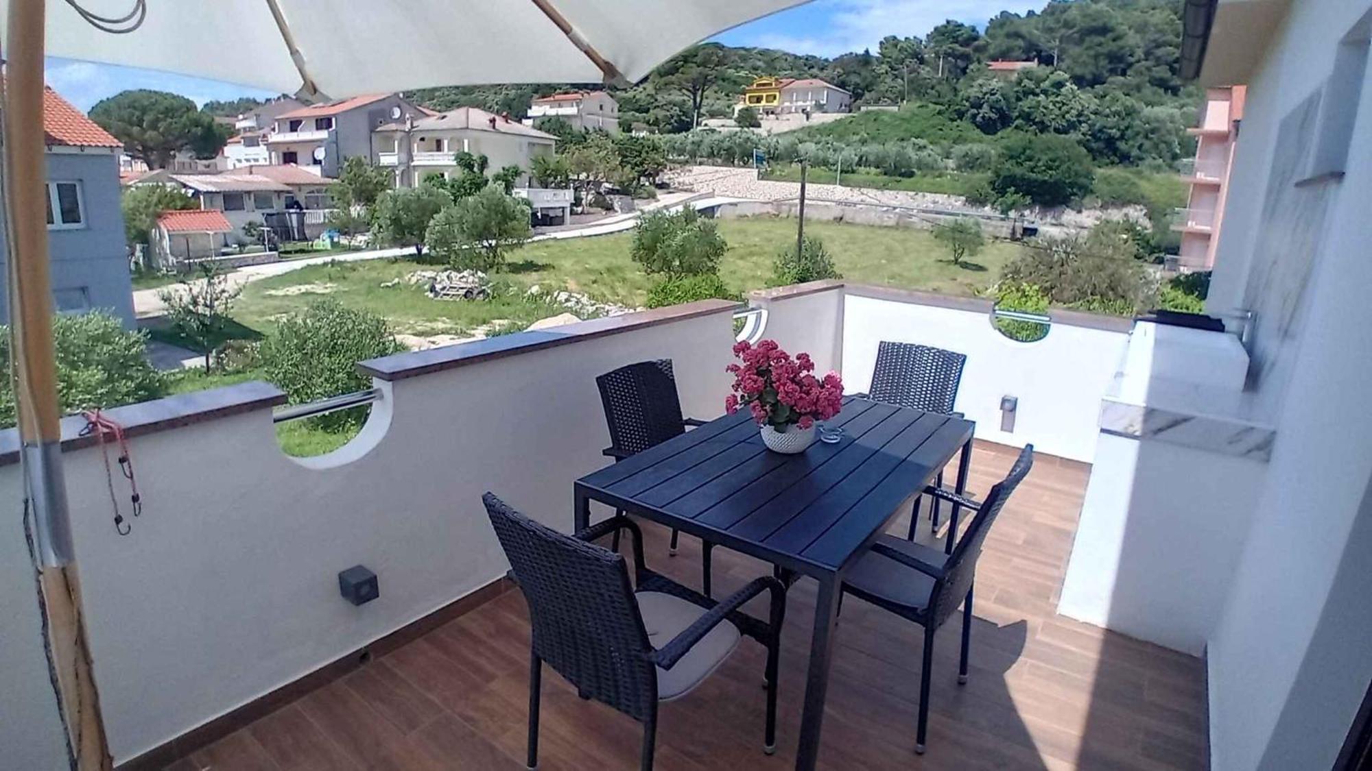 Kampor Apartment 3 Zewnętrze zdjęcie